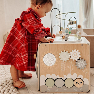 Grande cubo de atividades de madeira com laço - Montessori