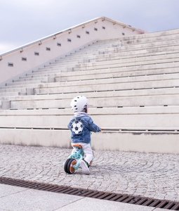 Tobi ROCKET - Triciclo infantil, bicicleta de equilíbrio, passeio - empurrador - 5 em 1 da HyperMotion