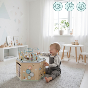 Grande cubo educacional de madeira - um brinquedo Montessori com um trem magnético e laços de motor