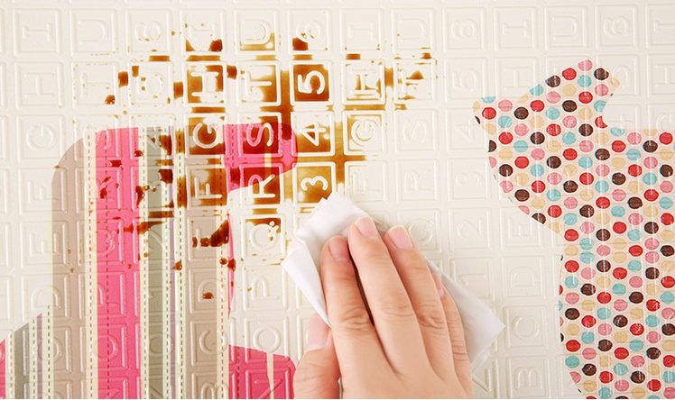 Tapete de espuma XXL dupla face - dobrável 1 CM (floresta com ursinho de pelúcia e cavalos)