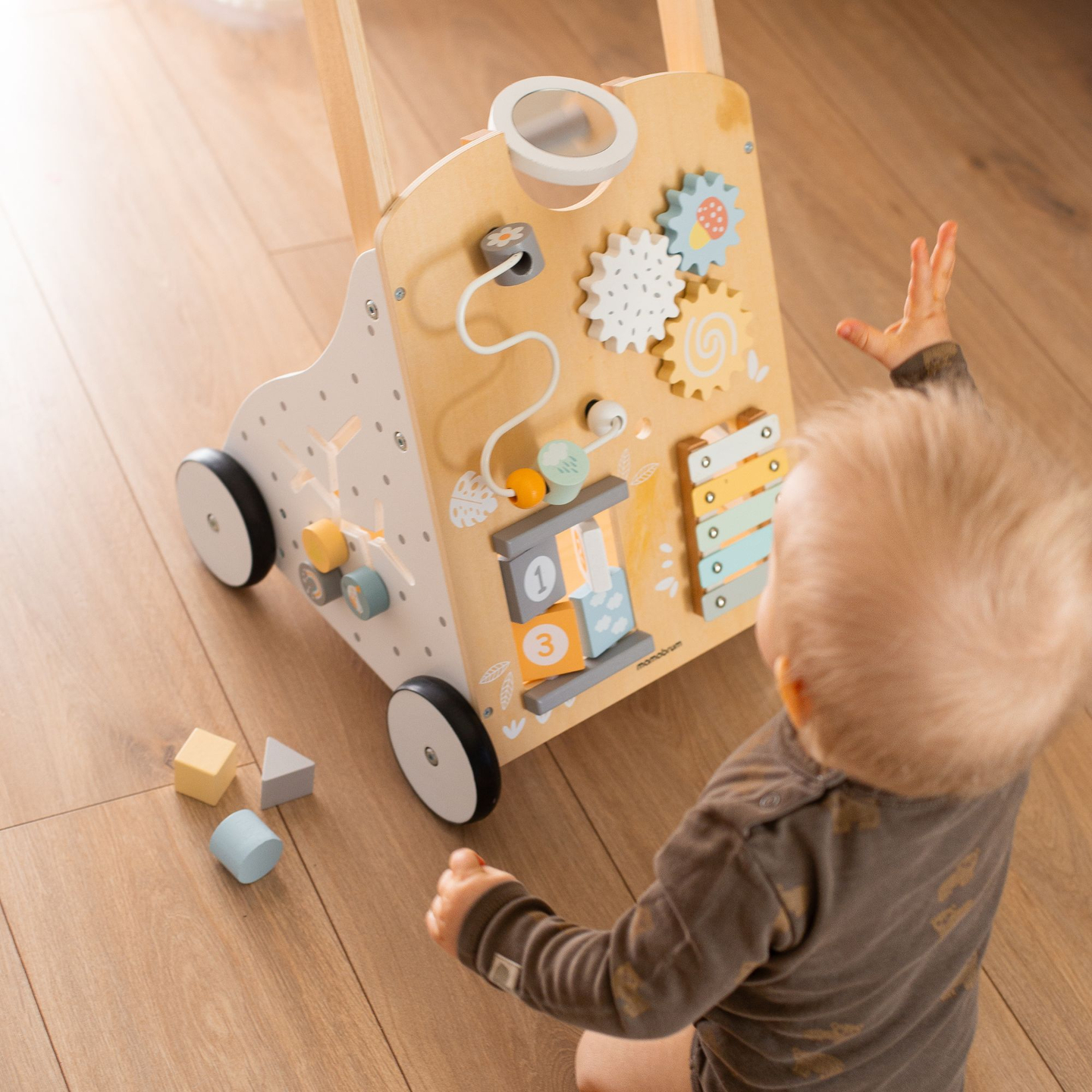 Andarilho educativo de madeira 8em1 / empurrador de bebés - prancha manipuladora