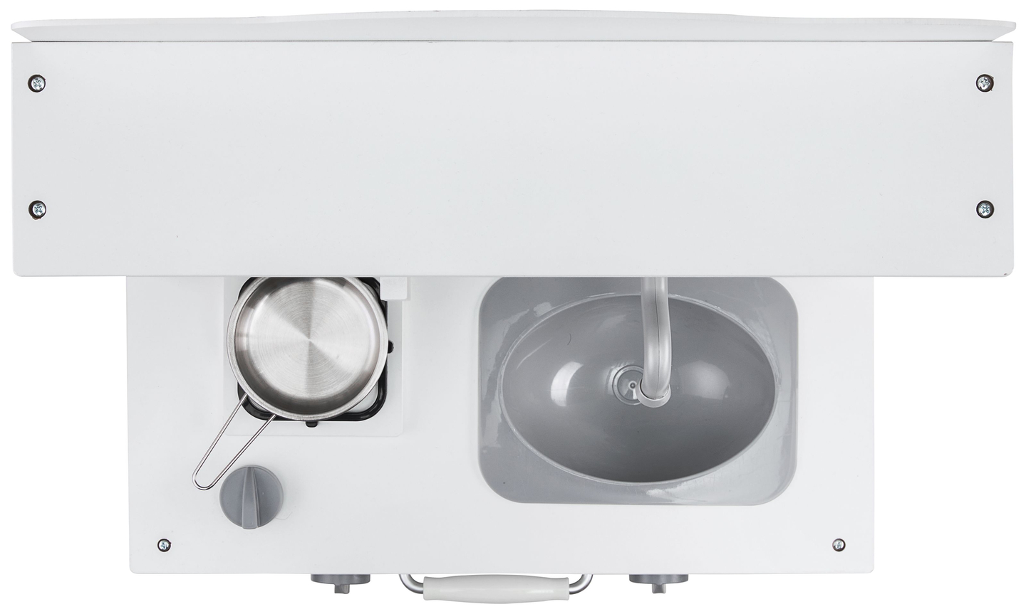 Cozinha de madeira branca com avental, acessórios e lâmpada LED