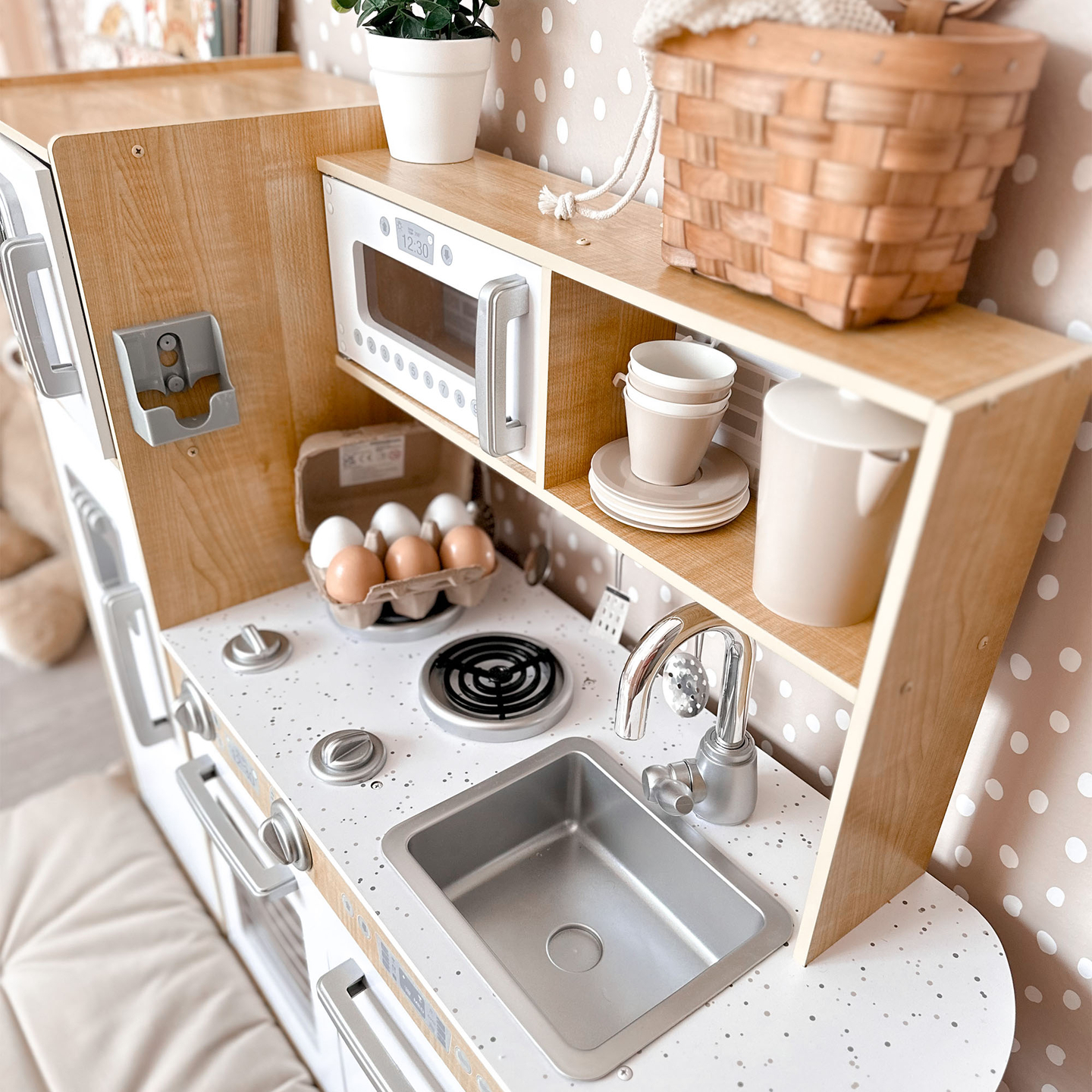 Cozinha XXL em madeira com iluminação LED, avental e acessórios