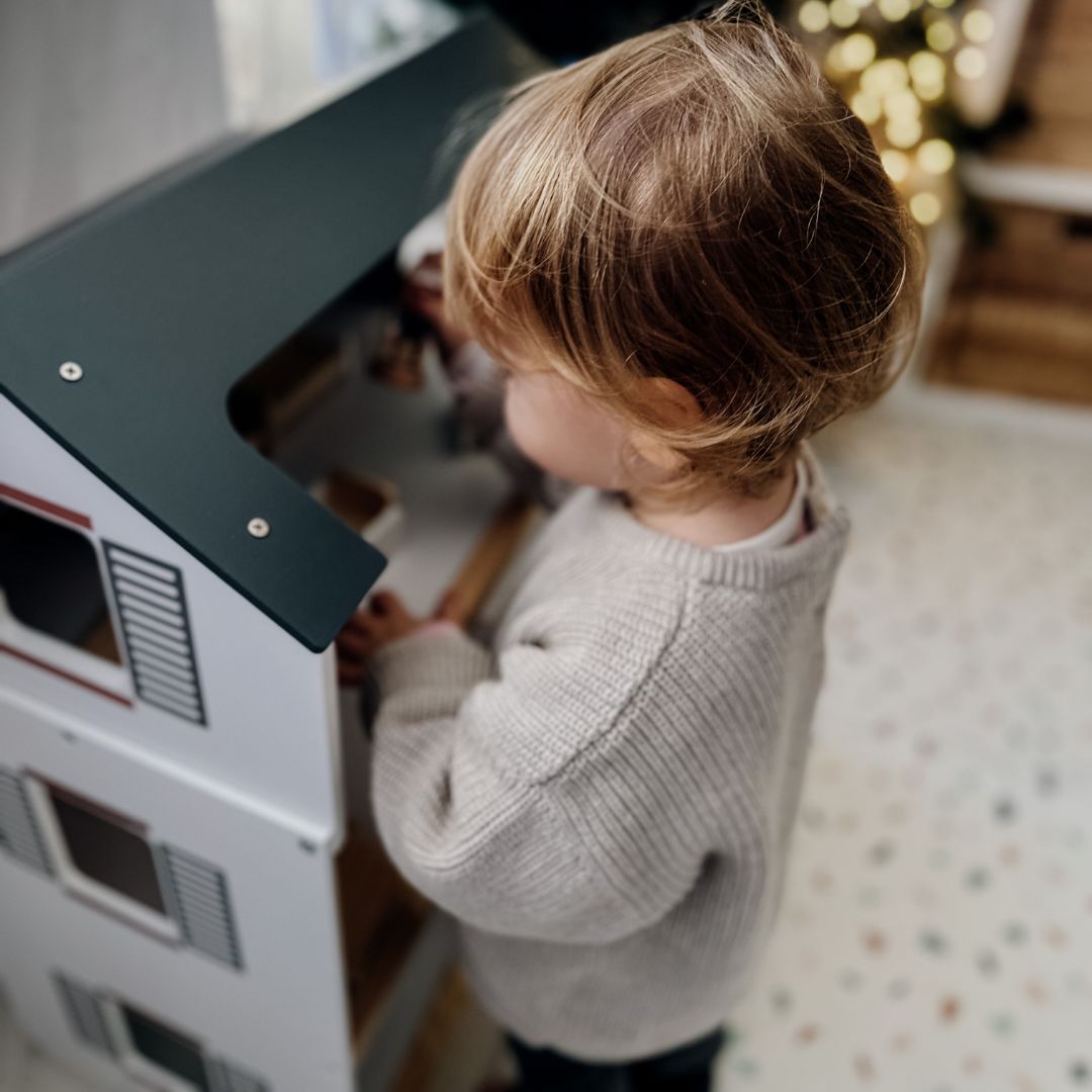 Casa de bonecas de madeira branca com acessórios 18 unid.
