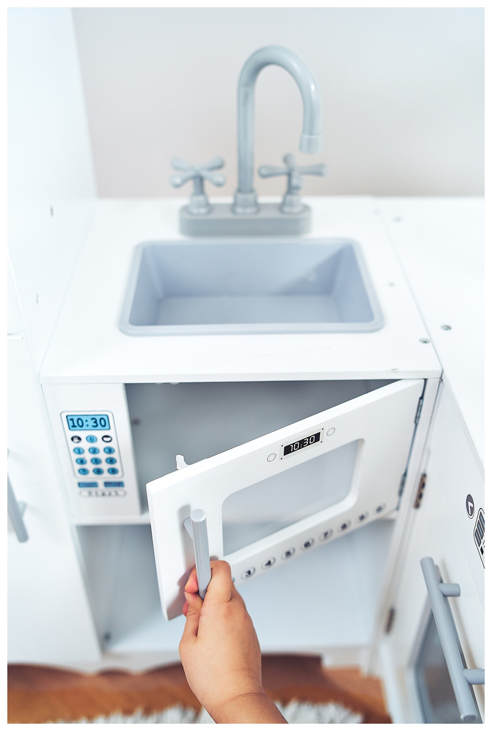 Cozinha de canto XXXL em madeira com frigorífico, forno, máquina de lavar roupa, avental e acessórios