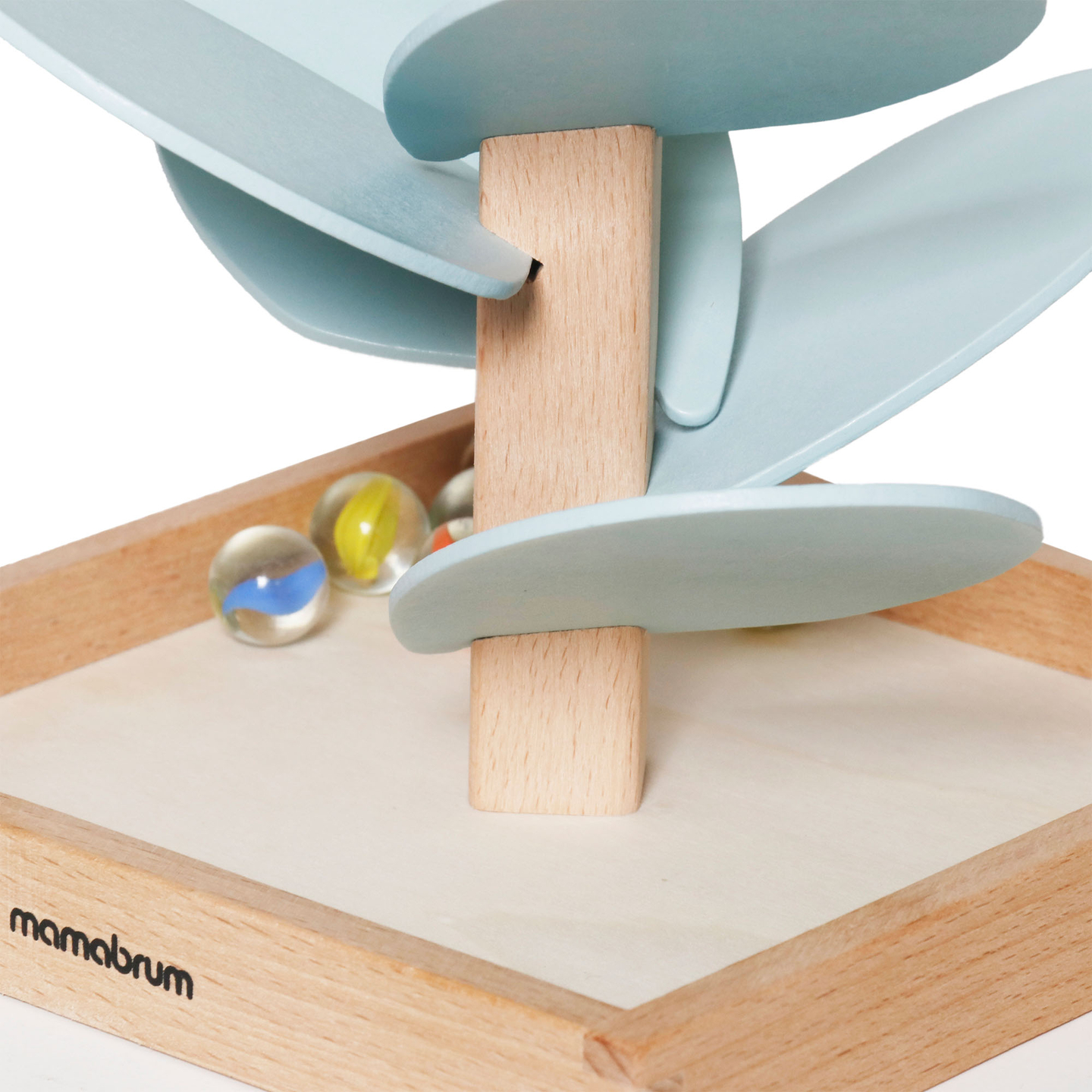 Culódromo de madeira - árvore sonora com bolas