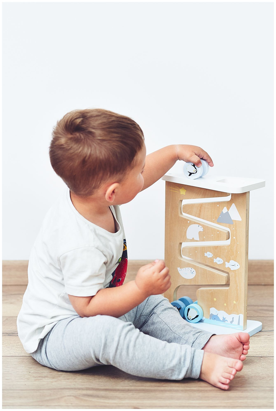 Placa de manipulação sensorial de madeira dupla face