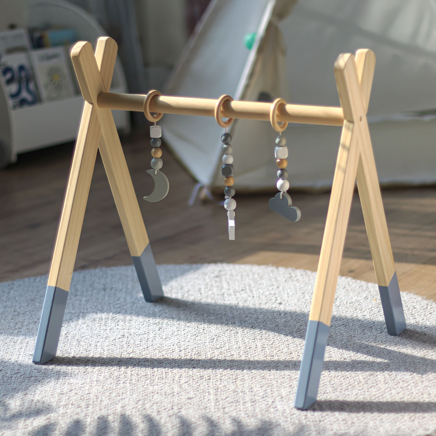 Suporte educativo de madeira Baby Gym - cor cinzenta