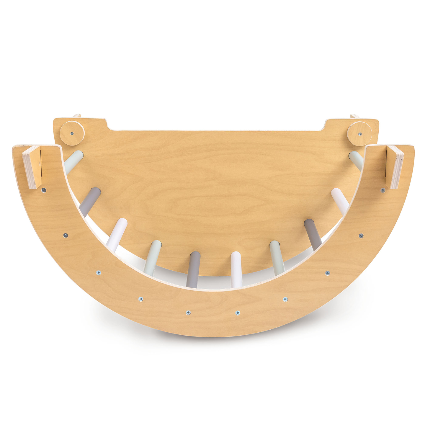 Parque infantil coberto de madeira - parede de escalada, escorregador, arco de escalada/balanço e triângulo de Pikler