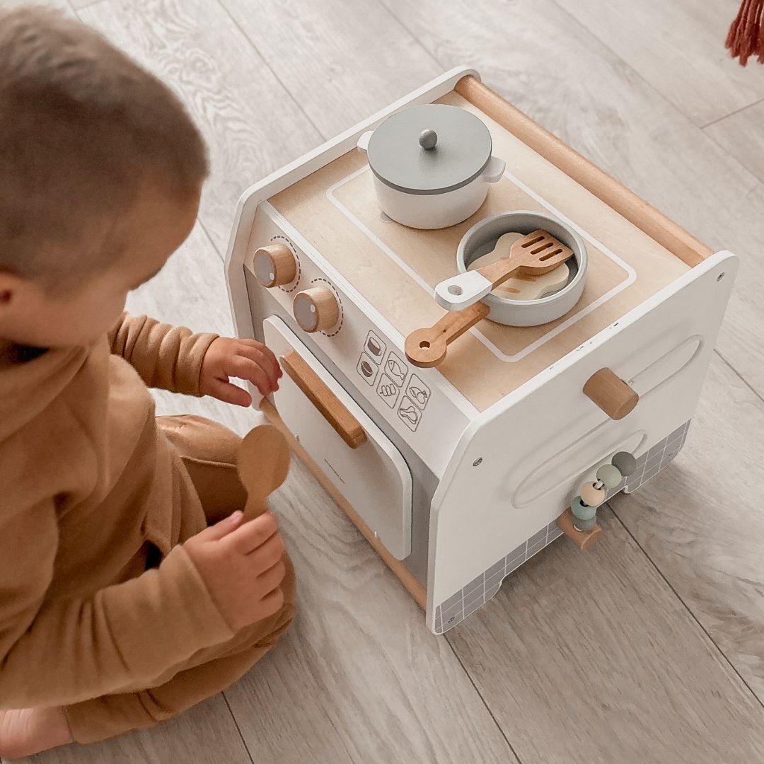 Cozinha de madeira - cubo educativo