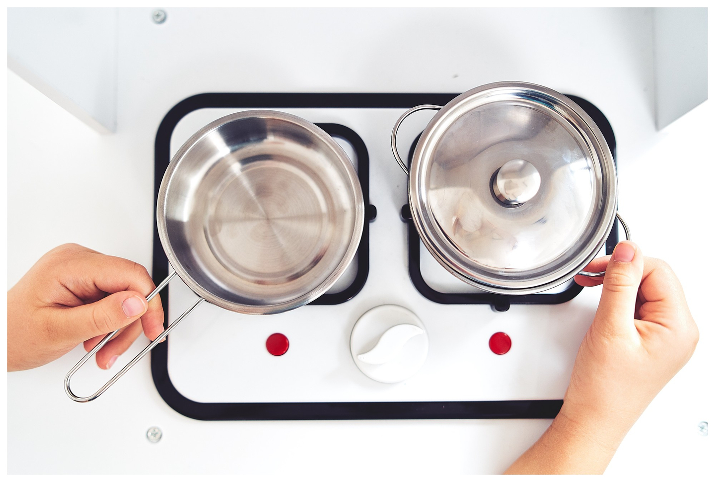 Cozinha de canto XXXL em madeira com frigorífico, forno, máquina de lavar roupa, avental e acessórios