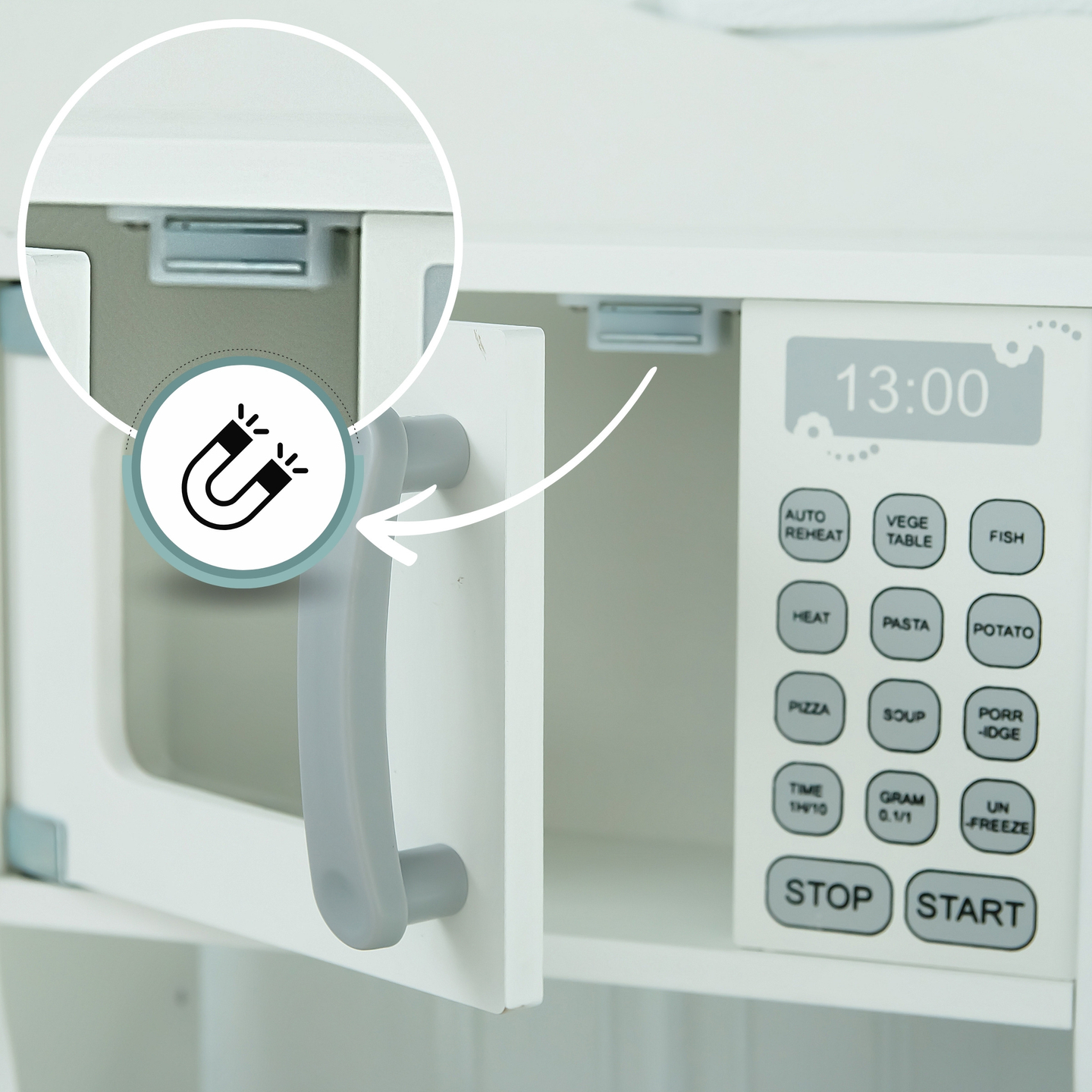 Cozinha infantil em madeira com micro-ondas