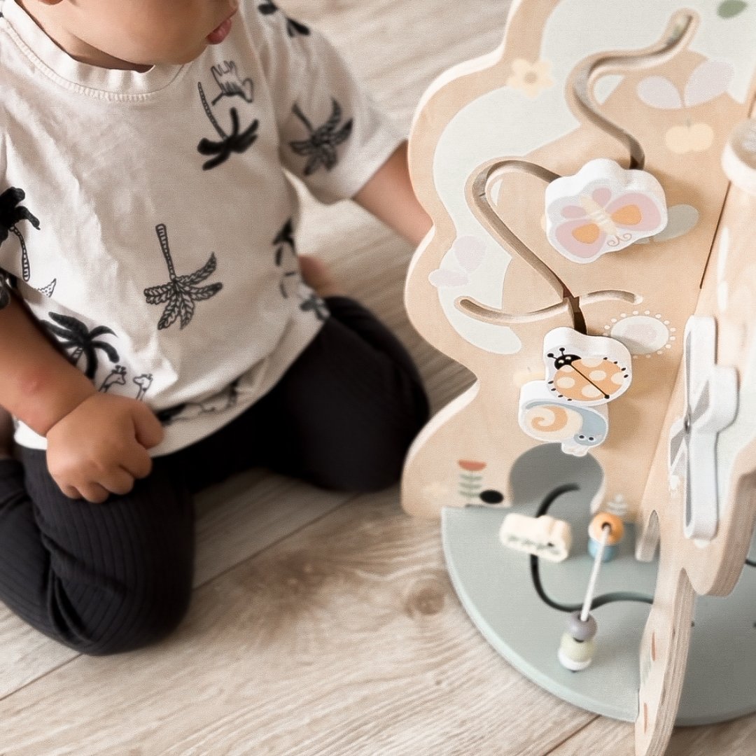 Brinquedo educativo de madeira 10 em 1 - árvore multifuncional