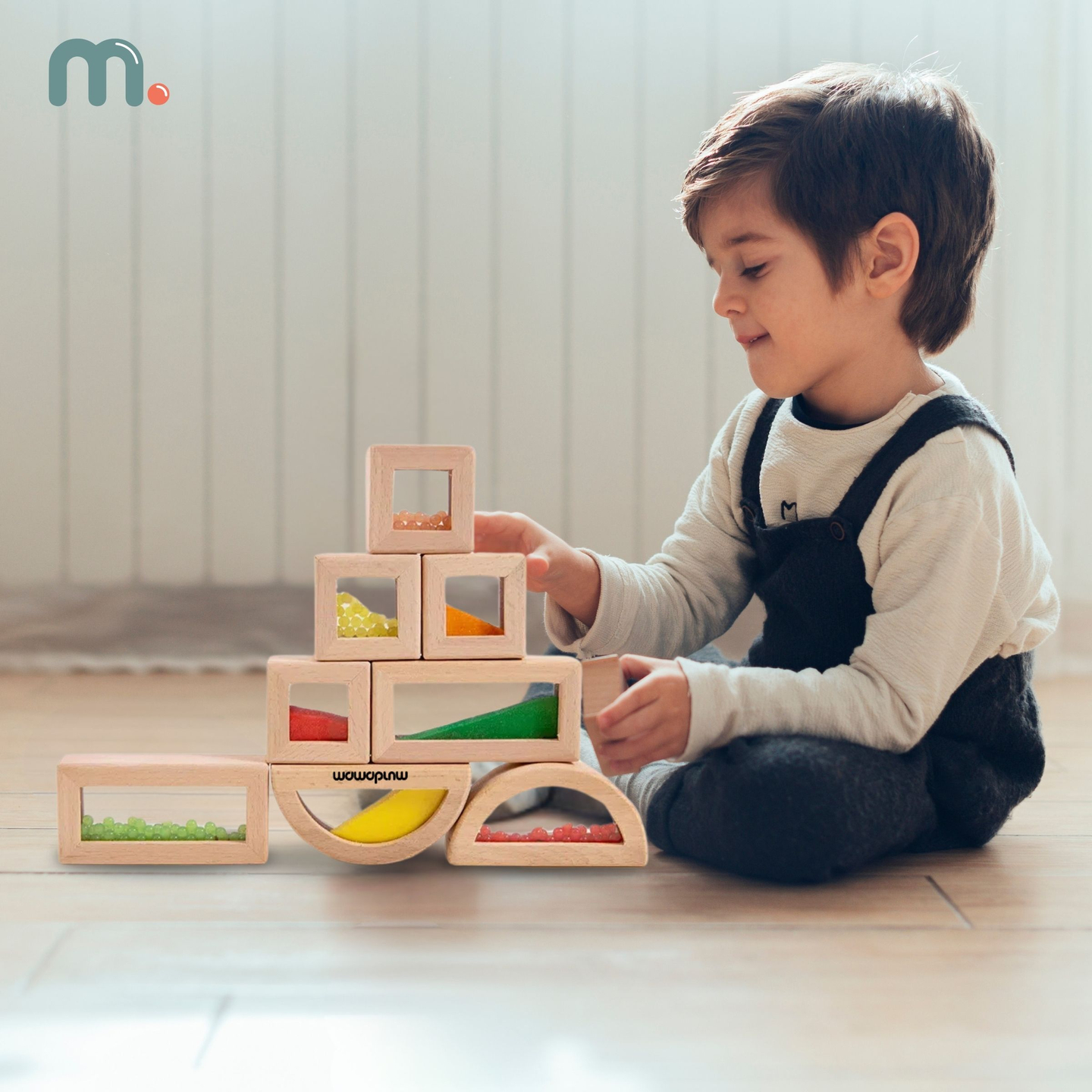 Conjunto de blocos sensoriais de madeira com diferentes recheios - 15 peças