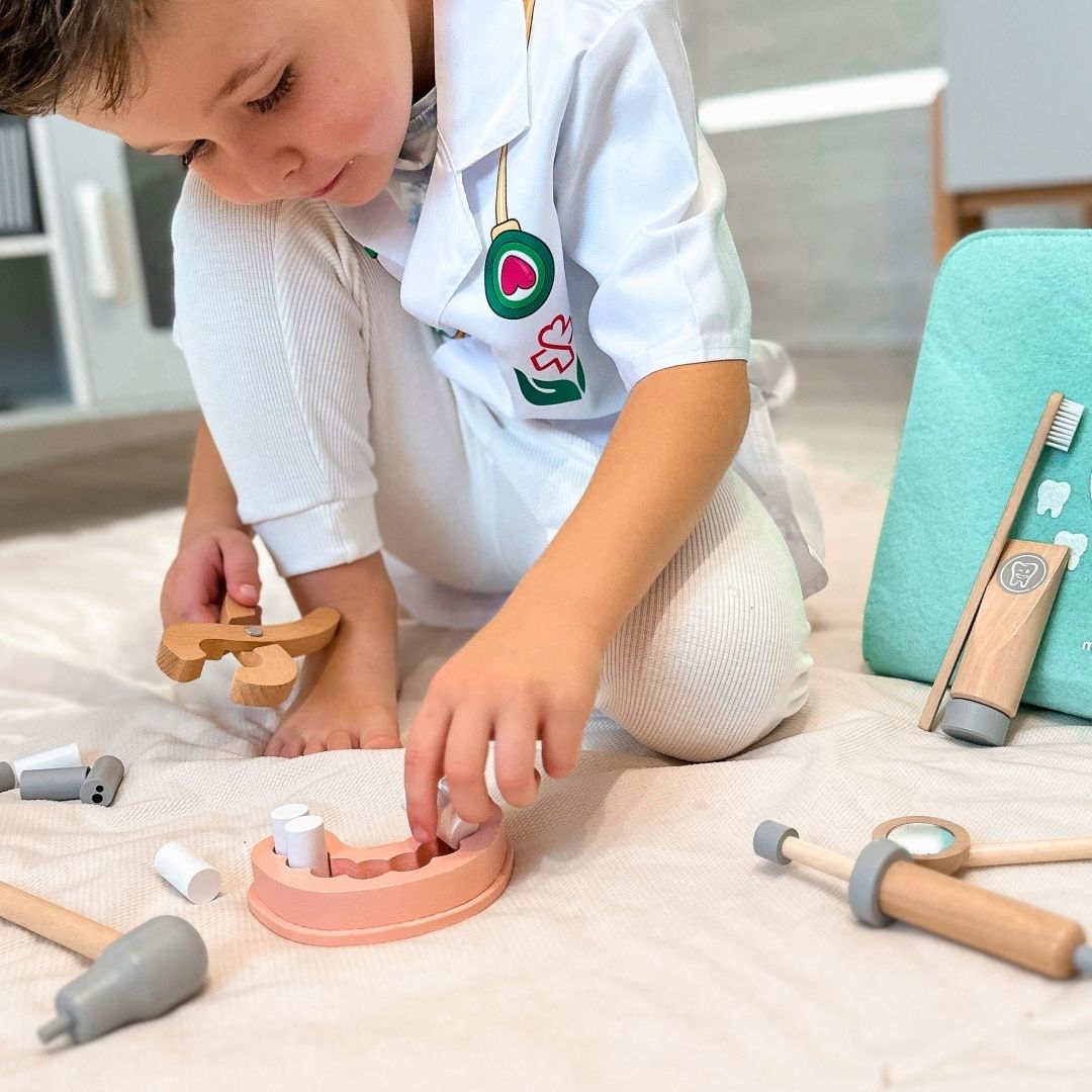 Pequeno conjunto de dentista
