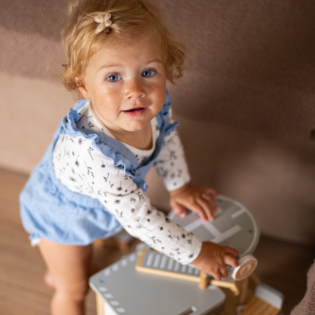 Quartel de bombeiros de madeira com acessórios, quartel de bombeiros